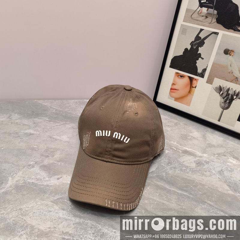 Miumiu Hat dx35