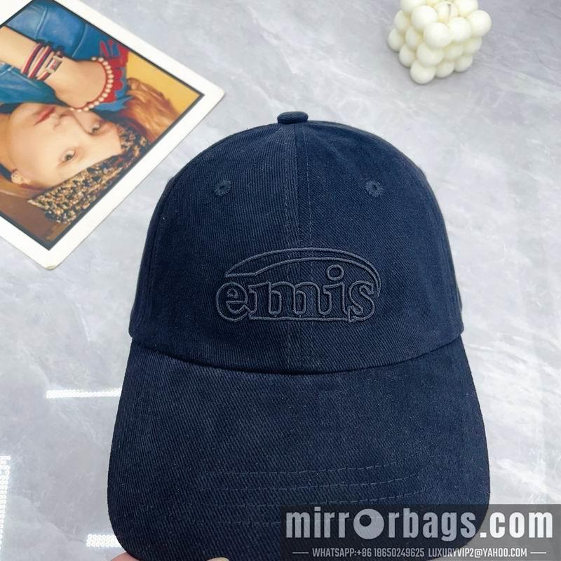 Emis Hat dx03