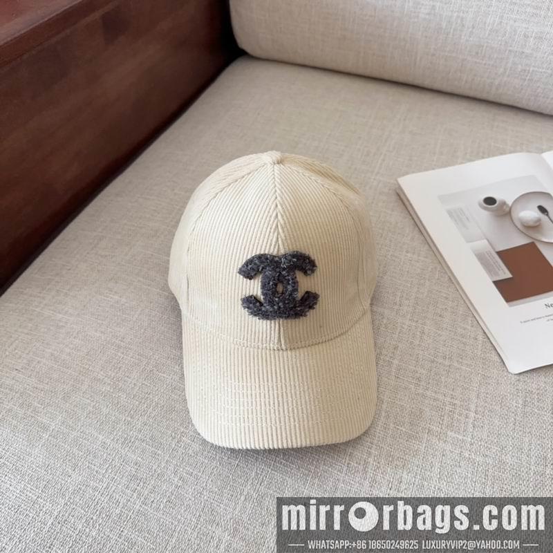 Chanel Hat dx70