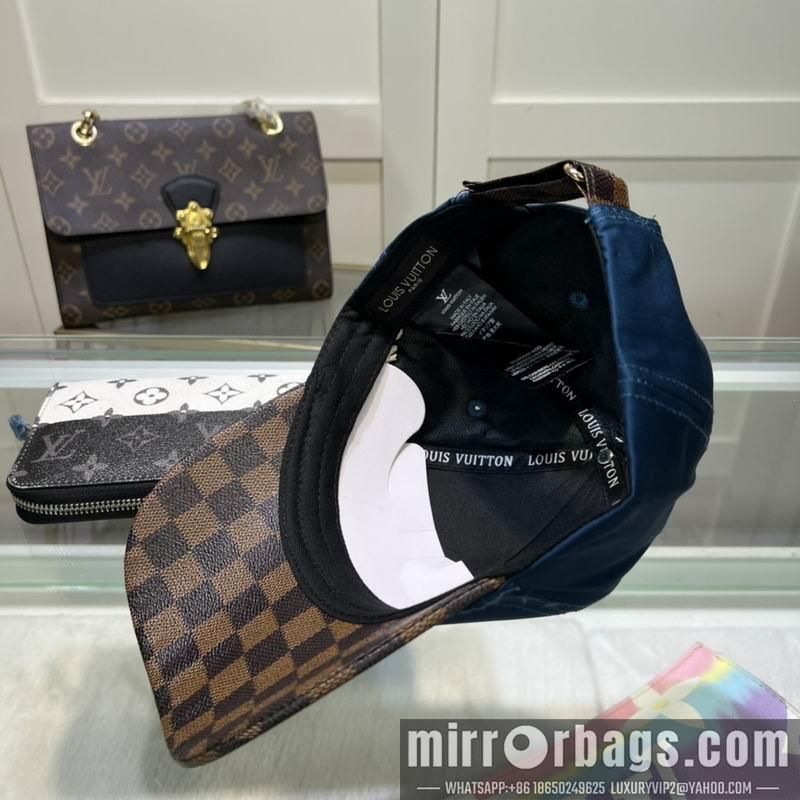 LV Hat 071305