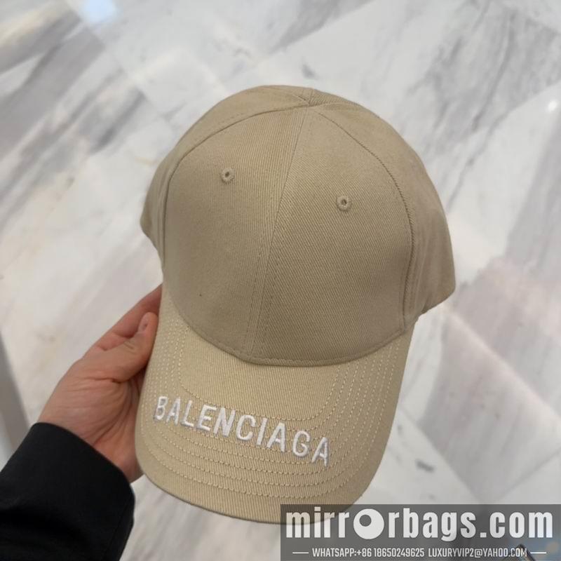 Balenciaga Hat dx75