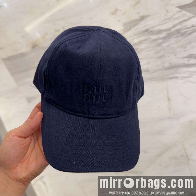 Miumiu Hat dx35