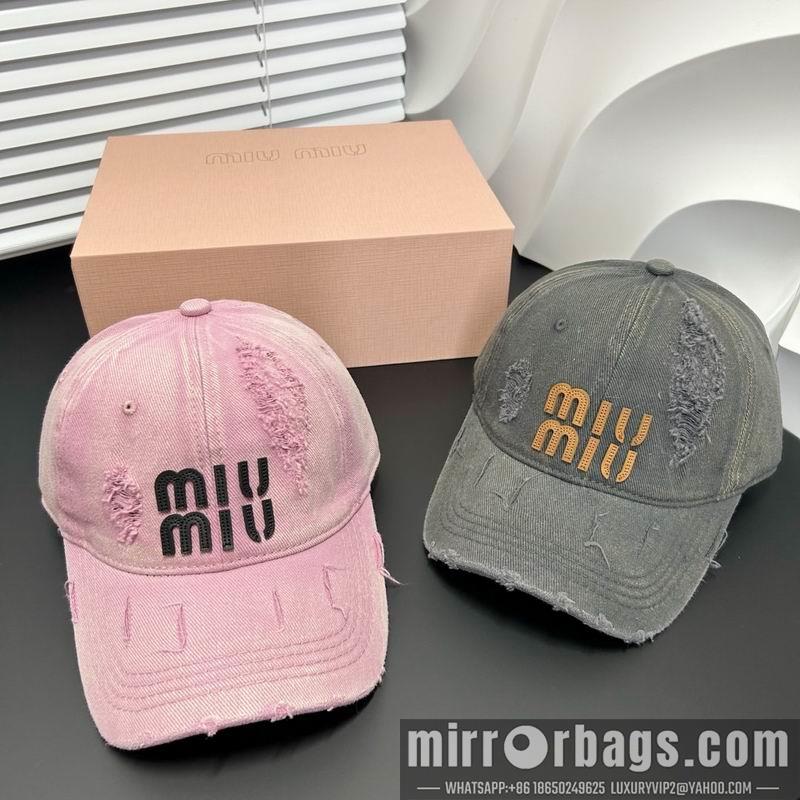 Miumiu Hat dx02