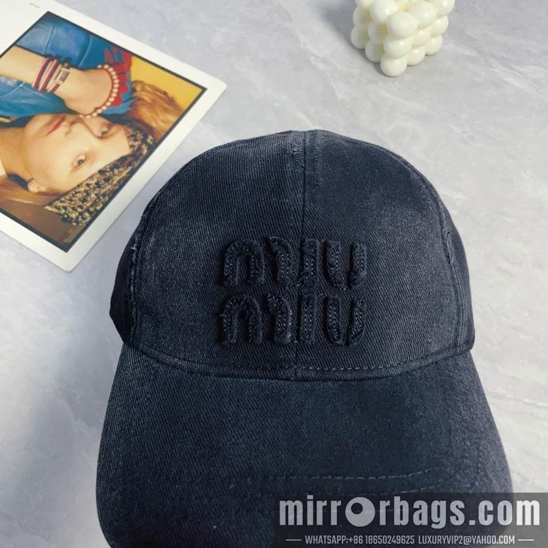 Miumiu Hat dx64