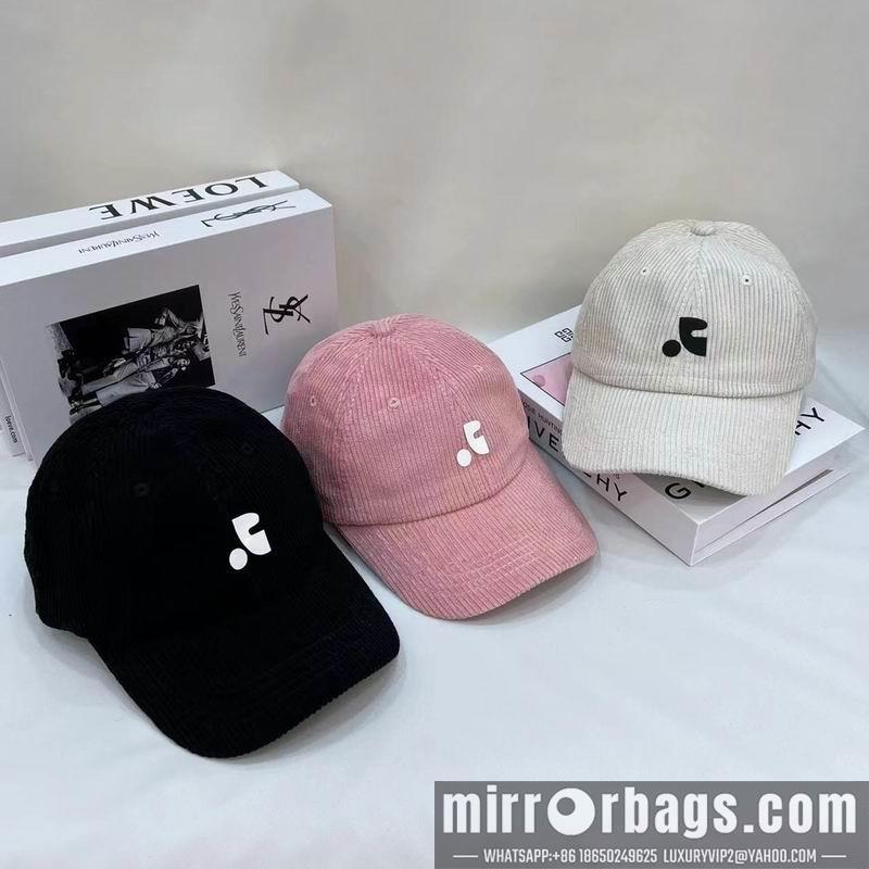 Other Hat 083001
