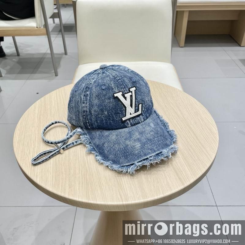 LV Hat 030703
