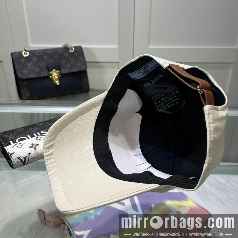 Prada Hat dx53