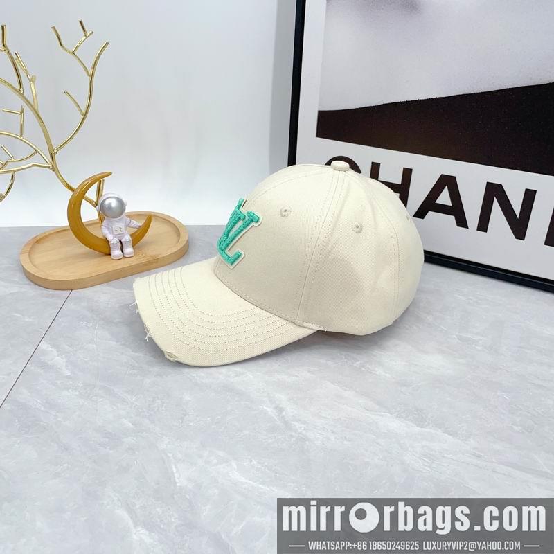 LV Hat dx158