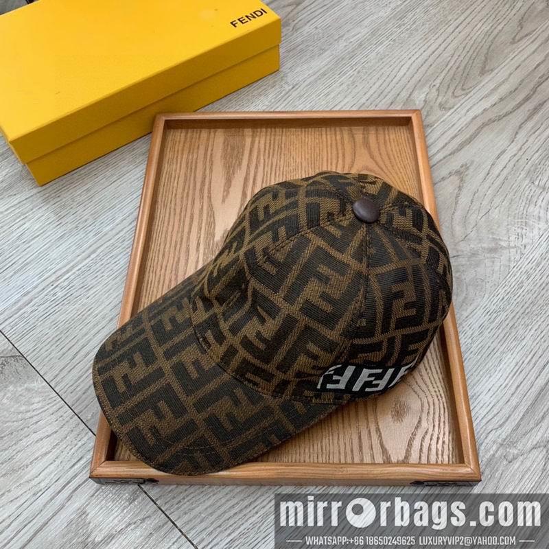 Fendi Hat dx101