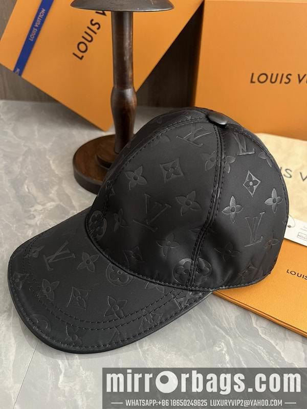 LV Hat dx03