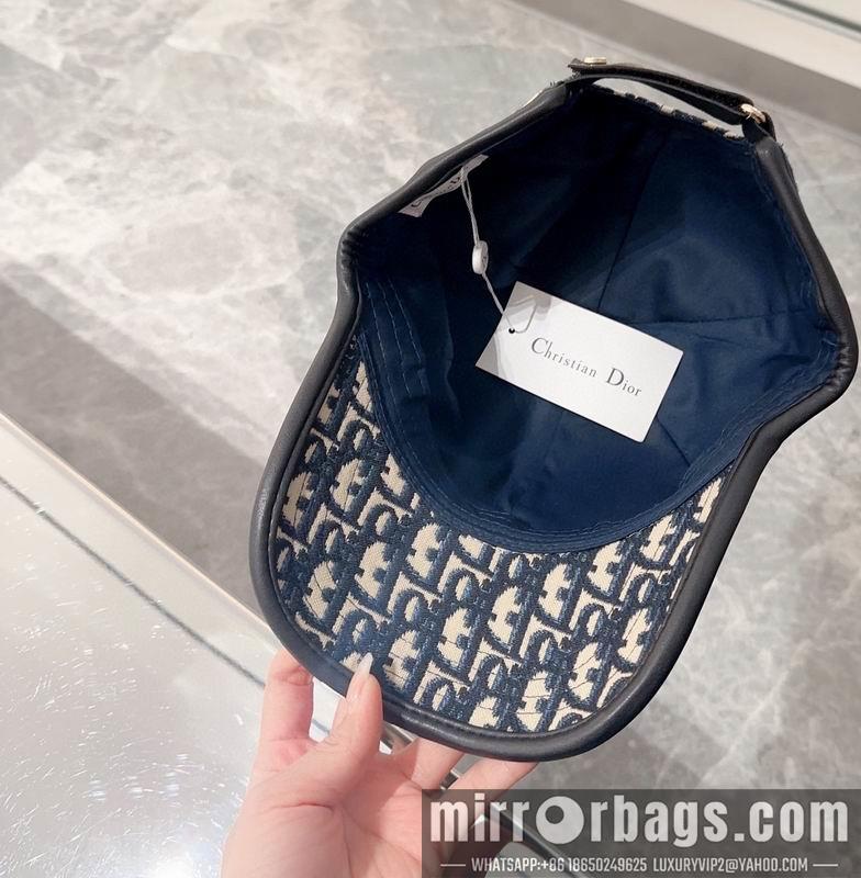 Dior Hat 042701