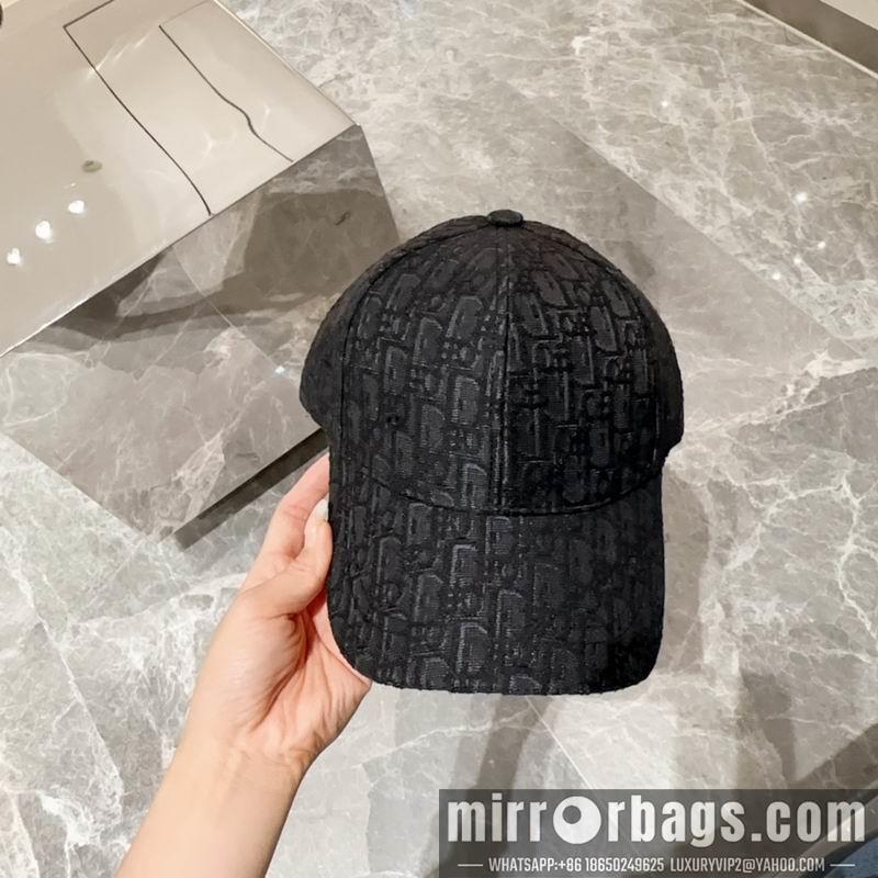 Dior Hat 041702