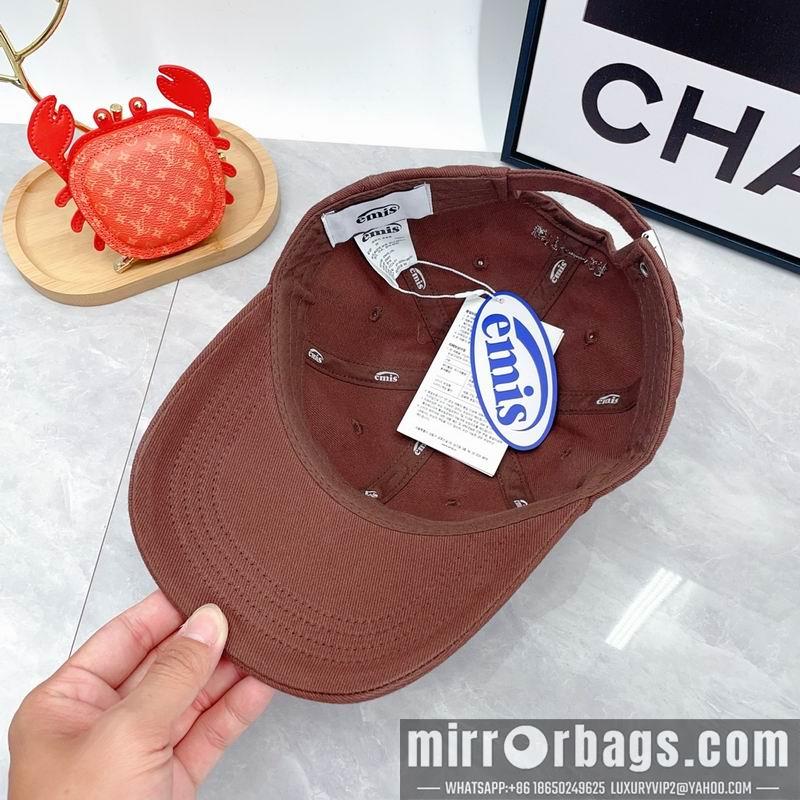 Emis Hat dx03