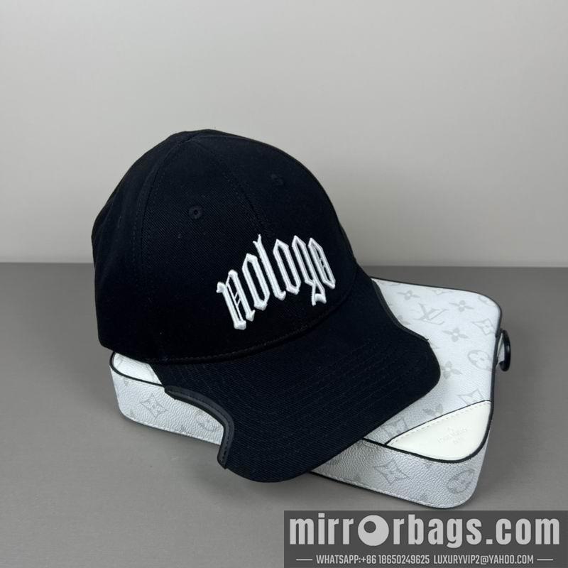 Balenciaga Hat 021004