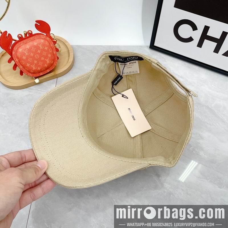 Miumiu Hat dx03