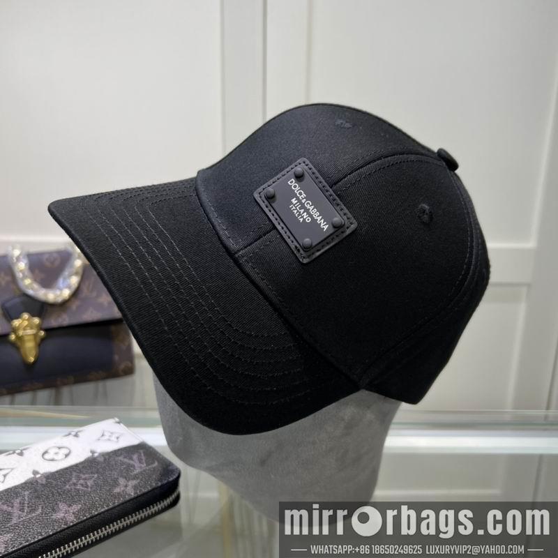 DG Hat 061015