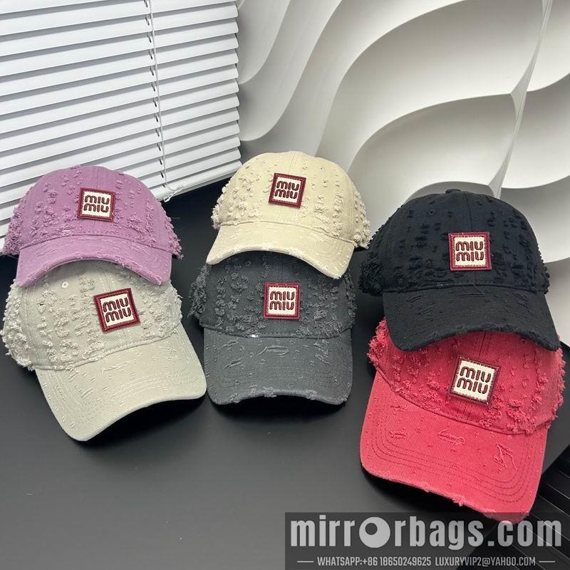 Miumiu Hat dx05