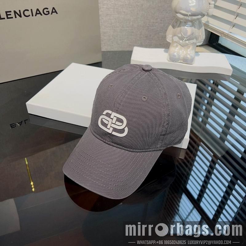 Balenciaga Hat dx05