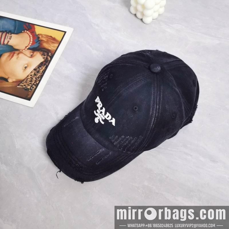 Prada Hat dx15