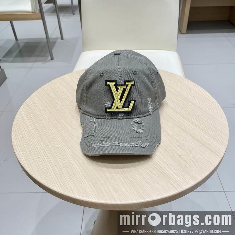 LV Hat 021004