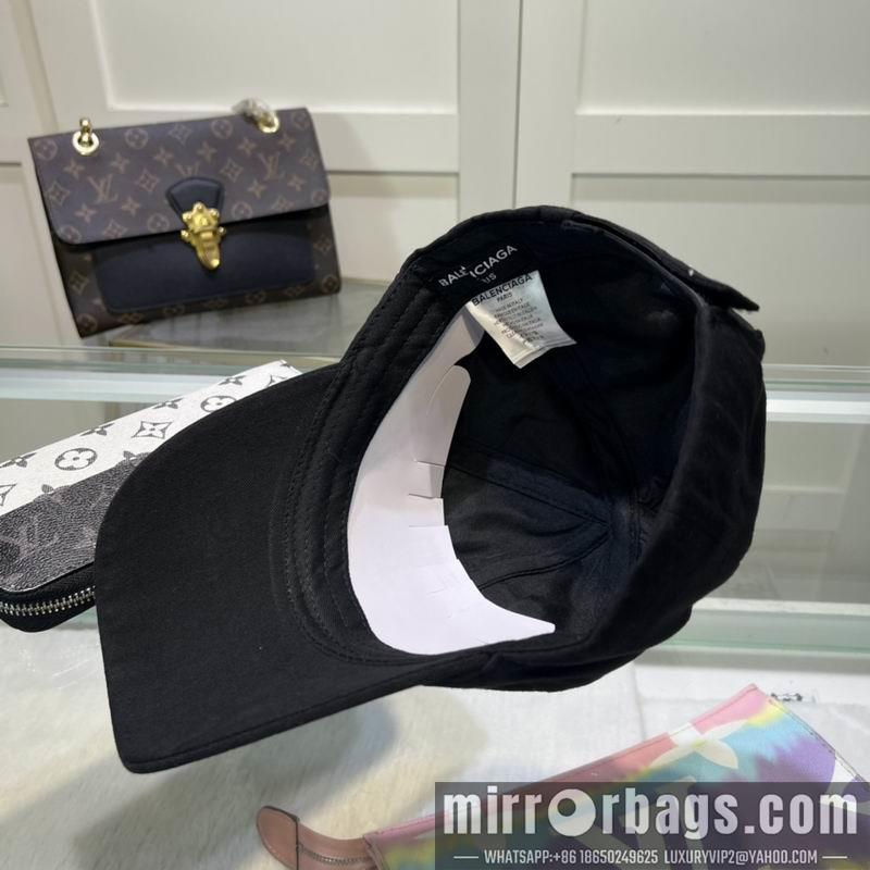 Balenciaga Hat dx116