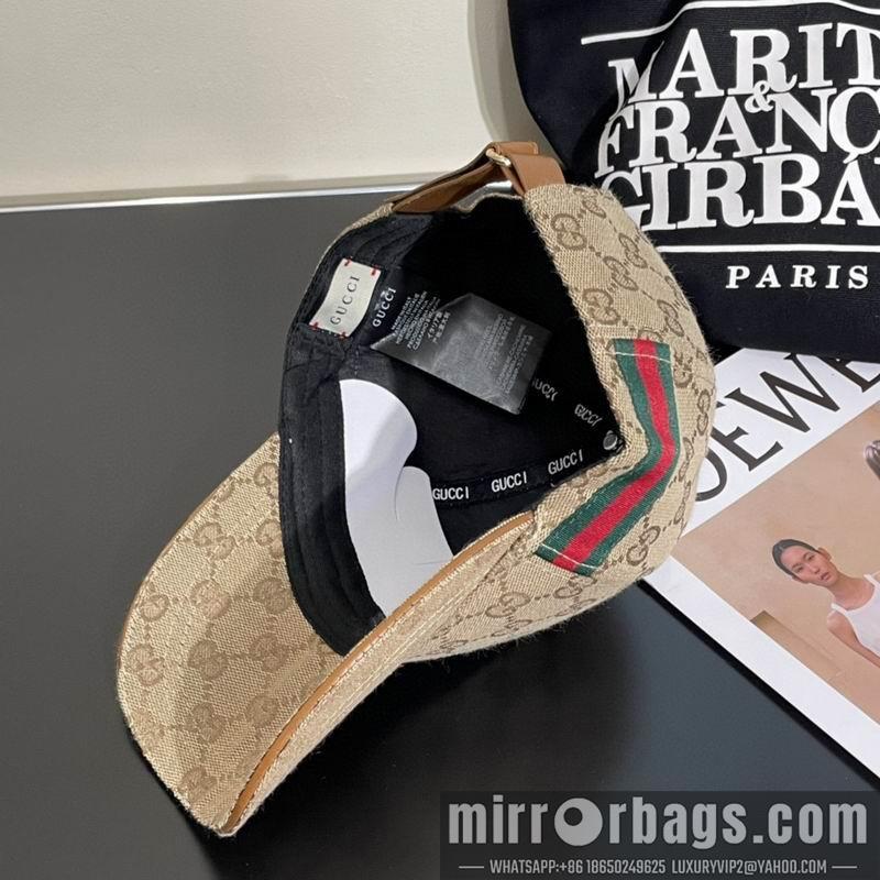 Gucci Hat dx39