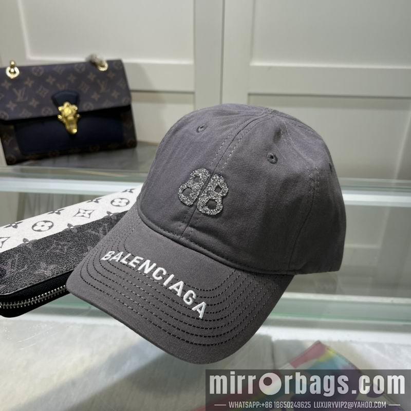 Balenciaga Hat dx116