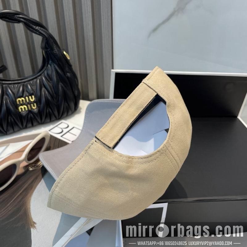 Miumiu Hat dx31