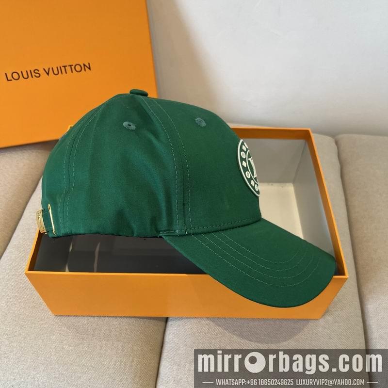 LV Hat dx66