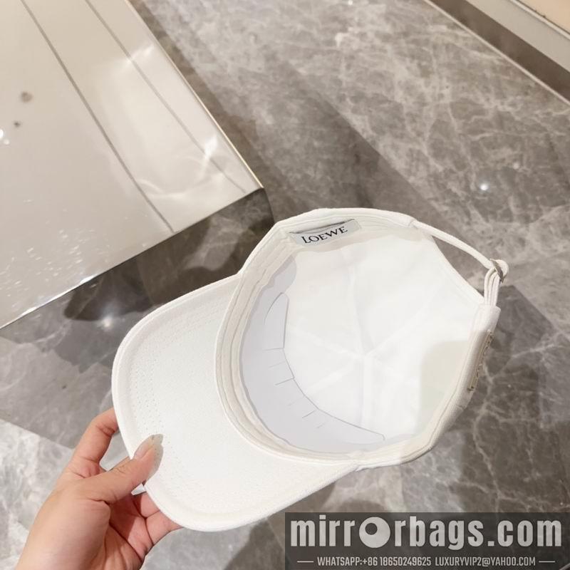Loewe Hat dx19