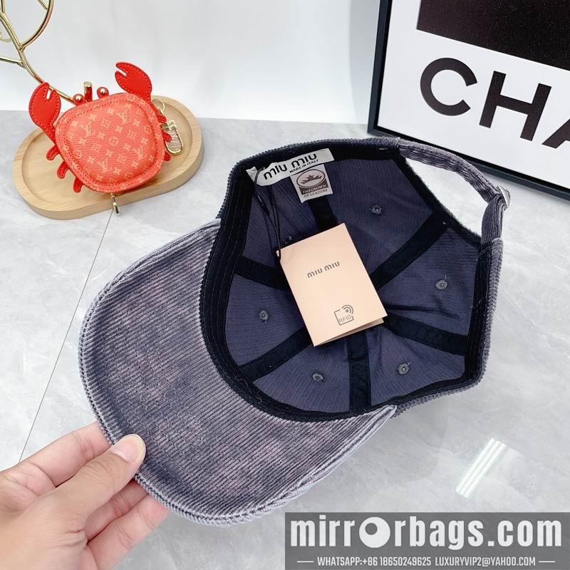 Miumiu Hat dx92