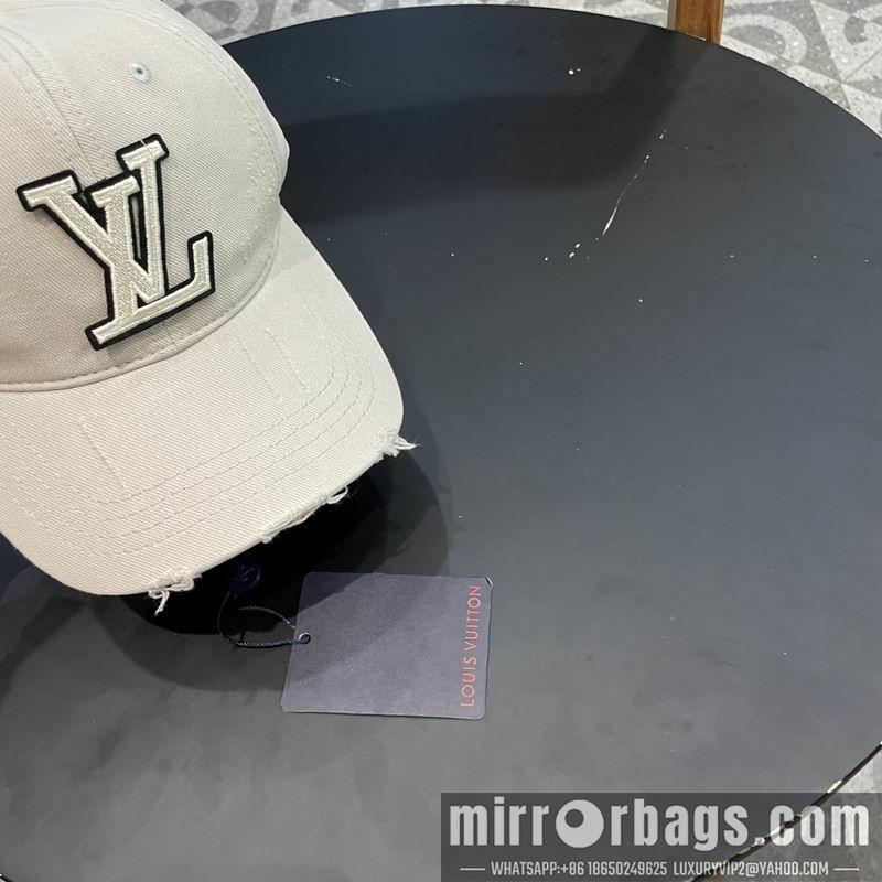 LV Hat 050709