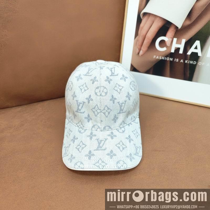 LV Hat dx80