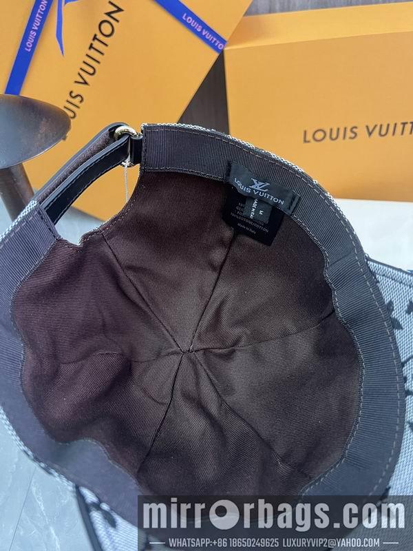 LV Hat dx109