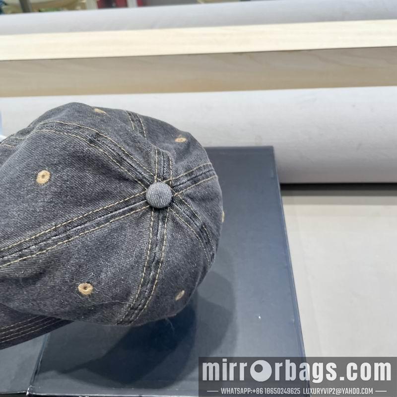 Dior Hat 121402