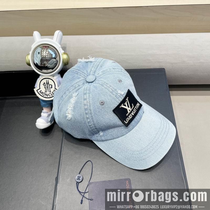 LV Hat 081402