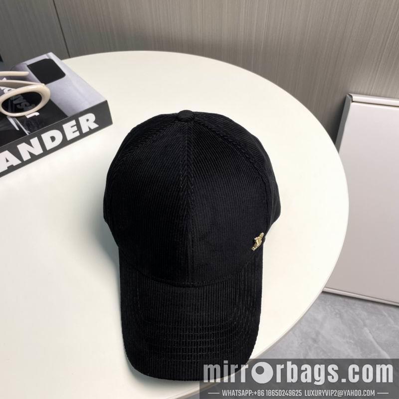 LV Hat dx113