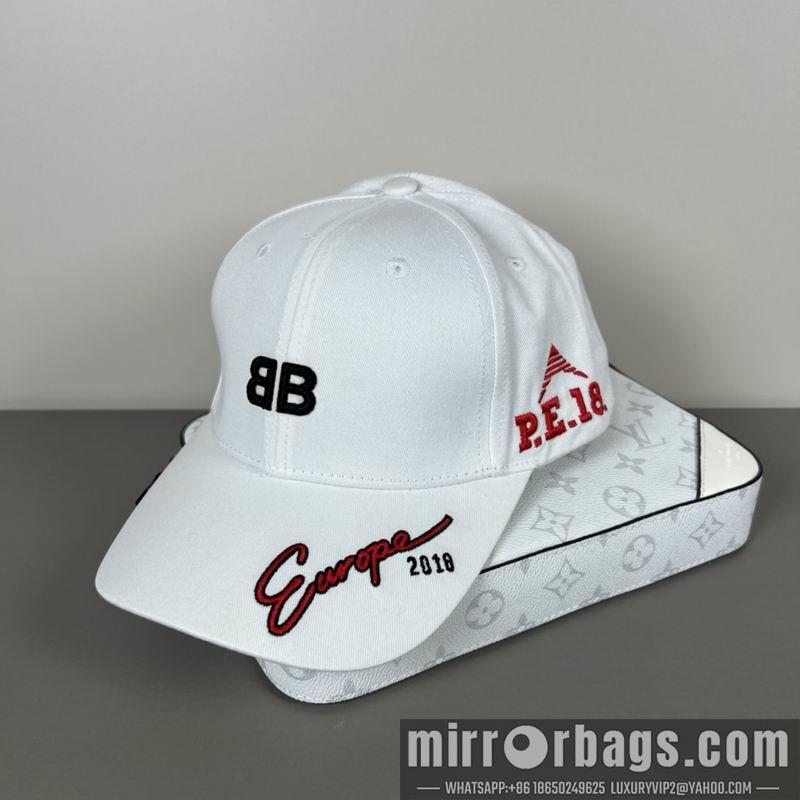 Balenciaga Hat dx32