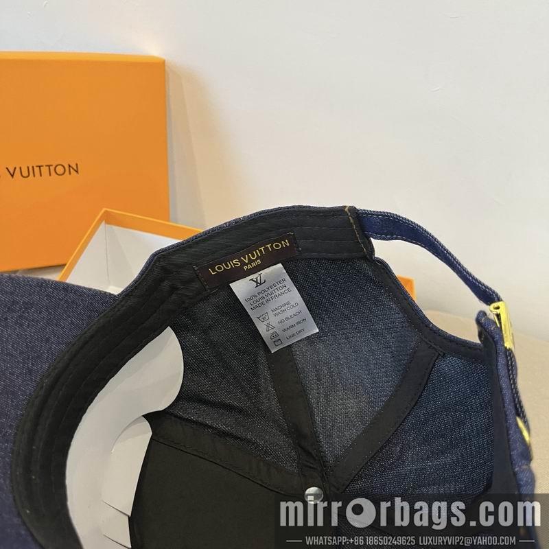 LV Hat dx32