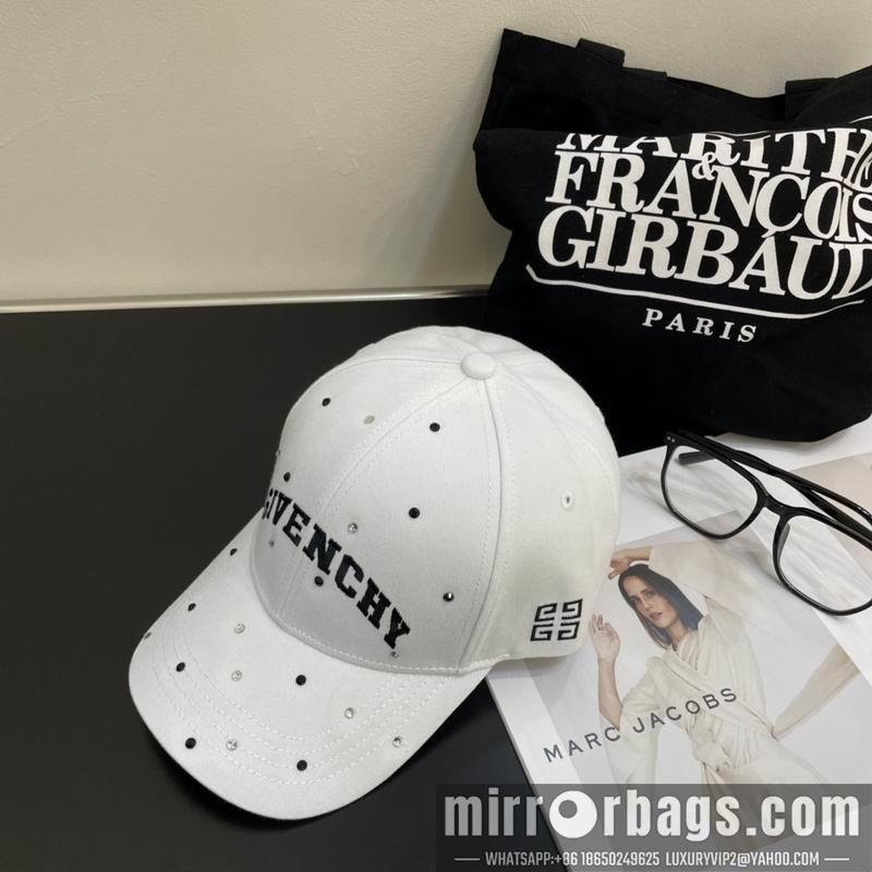 Givenchy Hat dx03