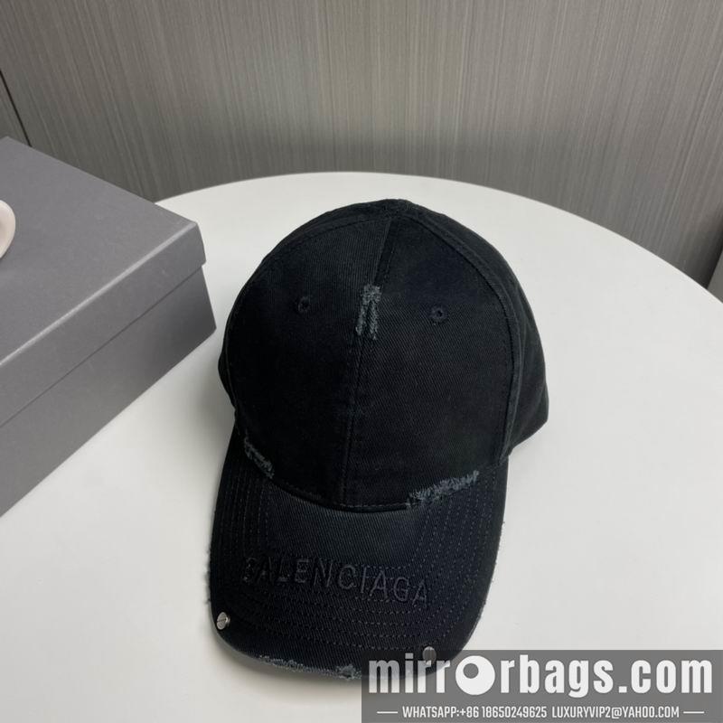 Balenciaga Hat 010201