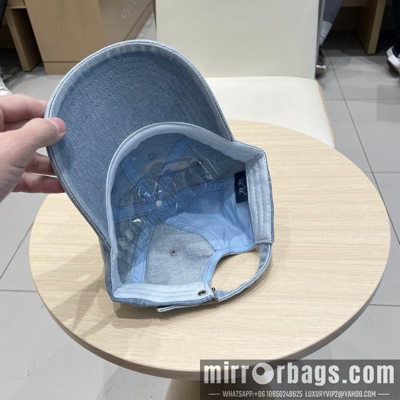 Prada Hat 040201