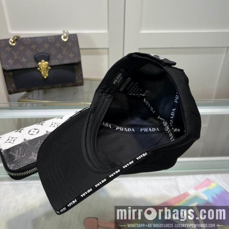 Prada Hat dx24