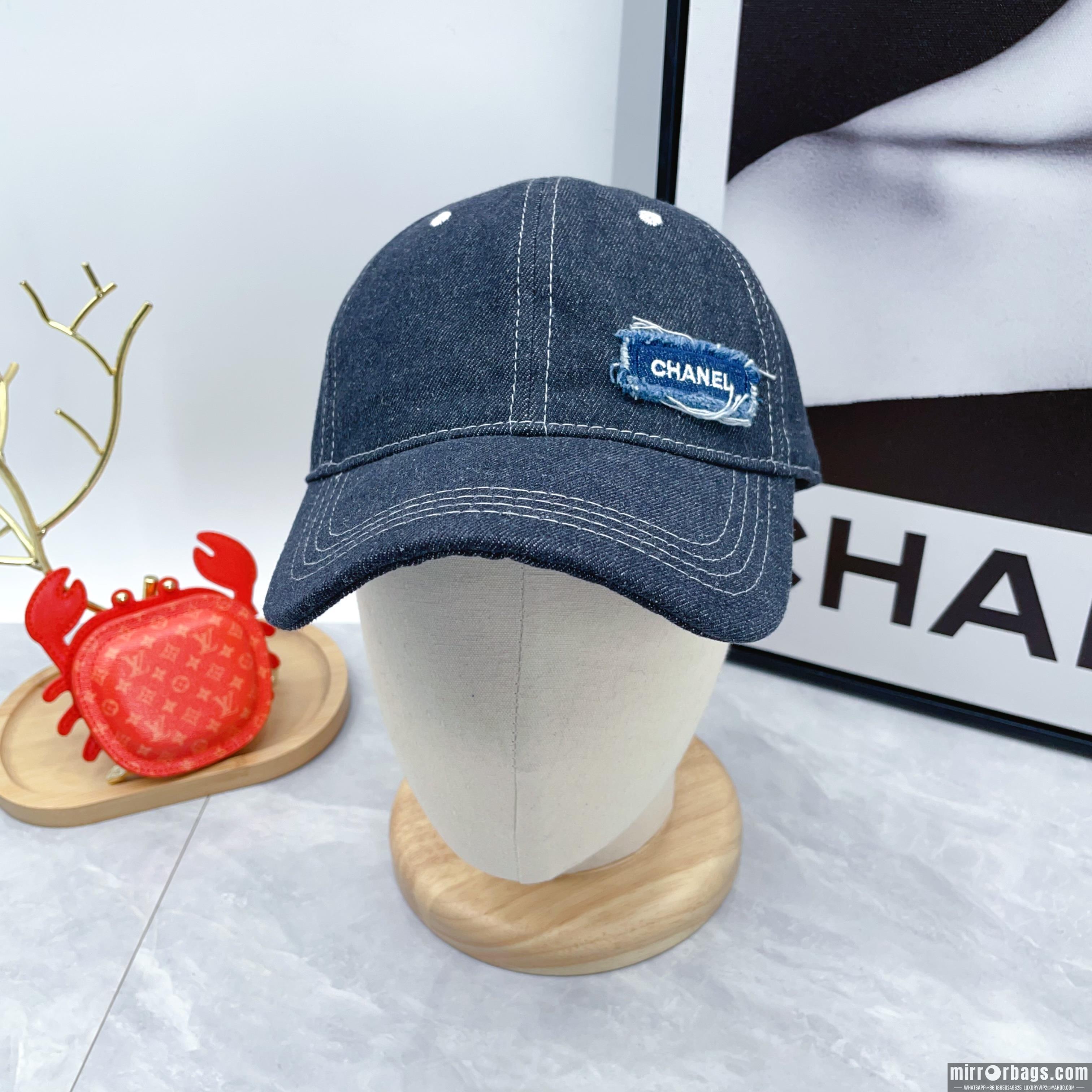 Chanel Hat dx01