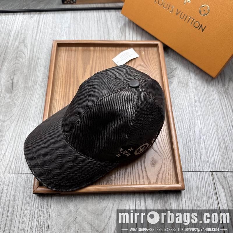 LV Hat dx47