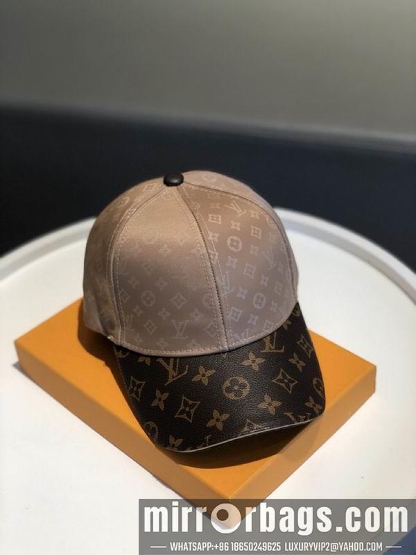 LV Hat 071202