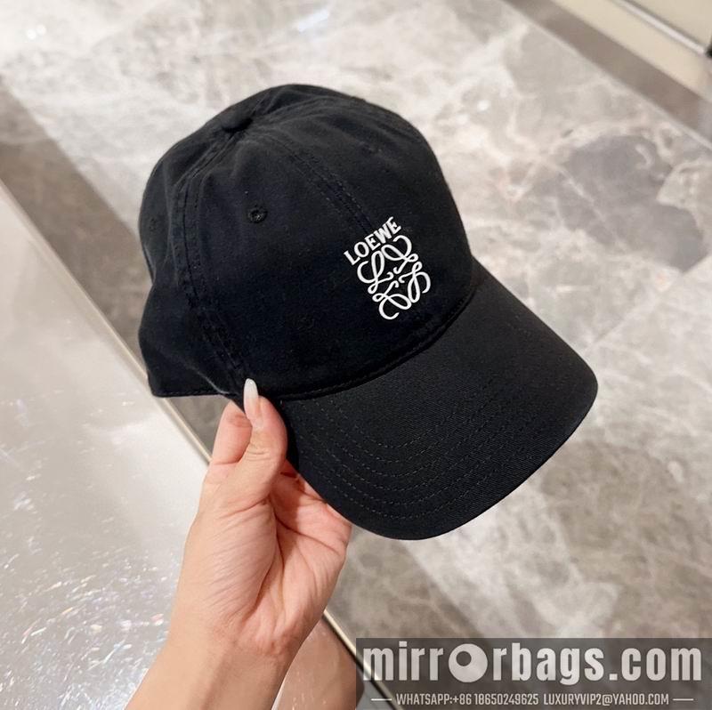 Loewe Hat dx56