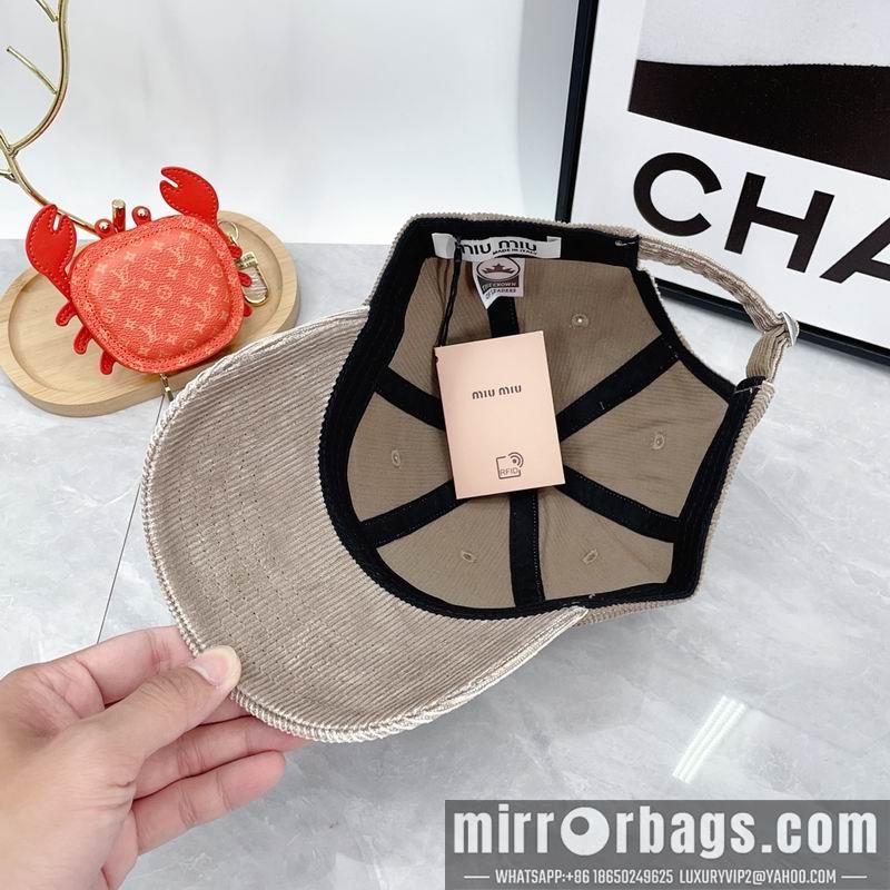 Miumiu Hat dx92