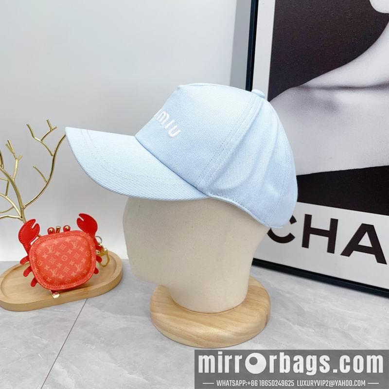 Miumiu Hat dx03