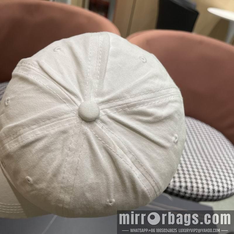 Fendi Hat 050701